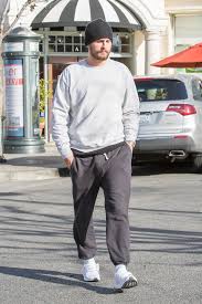 Scott Disick sends the internet into meltdown with his enormous bulge | The  Irish Sun