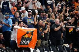 Suns head coach and 2021 nba coach of the year monte williams will task deandre ayton with guarding jokic. Lth50ylrf3dzwm