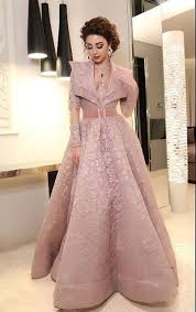 فساتين سواريه منفوشة للنجمات العرب استوحي منها افكار Indian Gowns Dresses Dresses Designer Dresses