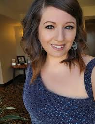 happy birthday Dee Dee Meade have a wonderful day 🎂🎀🎁🎊🎈🎂❣️