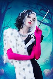 Подражаем новой круэлле де виль — но не в поведении, а в стиле. Cruella De Vil Istorii Iz Zhizni Sovety Novosti Yumor I Kartinki Goryachee Pikabu