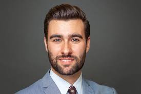 Empureon verstärkt Team