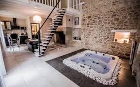 Gite Avec Spa Privatif Et Piscine Proche De Rennes Introuvable