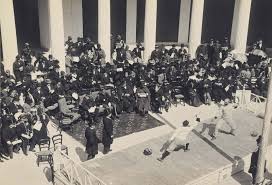 Maybe you would like to learn more about one of these? Olympiakoi Agwnes 1896 Oi Istorikes Fwtografies Toy Almpert Magier