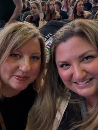 Lindsey Wyckoff (@lindseyhwyckoff) • Instagram photos and videos