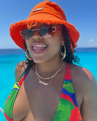 𝐃𝐫. 𝐊𝐞𝐥𝐬𝐞𝐚 𝐁𝐫𝐨𝐰𝐧📍ATL Eye Doctor (@drkelzbrown) • Instagram  photos and videos