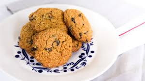 Anna Olson S Quintessential Cookies Oatmeal Raisin Cookies Raisin Cookies Raisin Cookie Recipe Cookie Recipes Oatmeal Raisin