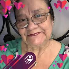 Ozzie has gone to the Rainbow Bridge . 🌈 So Sophie and I came up to  Maryland to see my sister and my mom as a surprise. This morning our  neighbor came