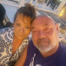 The Arsenal midfielder, Declan Rice, is a true gentleman with his wife, and  he defended her when haters bullied her about her weight.