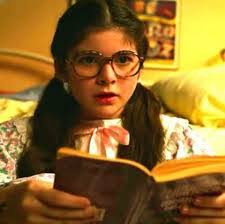 Jessica Cromwell's Instagram, Twitter & Facebook