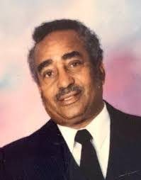 Lee Tye's Instagram, Twitter & Facebook