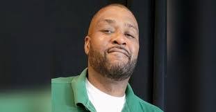 Xavier Epps's Instagram, Twitter & Facebook