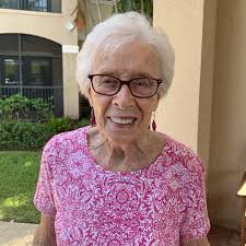 I've been thinking of my own mom even more than usual lately, and I'm so  sorry you lost yours. 💕