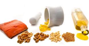 Tra i tipi di semi e le svariate tipologie di oli, i semi di lino e l'olio di semi di lino sono quelli che hanno la più alta concentrazione di acidi grassi omega 3; Omega 3 Quale La Differenza Con Gli Omega 6 Greenme