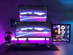 My 2019 Battlestation Feat Everyone S Favorite Wallpaper Video Game Rooms Gaming Room Setup Battlestation