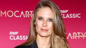 Julia Pietrucha po latach pokazała siostrę. Robią ważny projekt