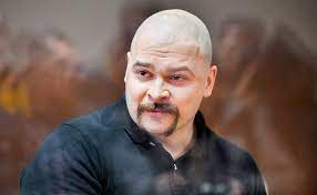 Первую славу тесак снискал в середине нулевых как. Otec Tesaka Obratitsya V Sk S Prosboj Vozbudit Delo Posle Smerti Syna Obshestvo Rbk