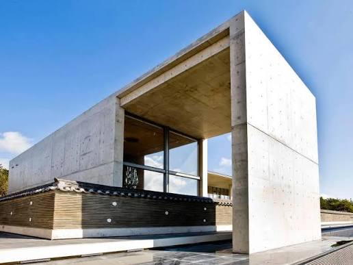 Exterior view of Bonte Museum
