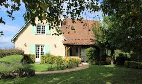 Locations De Vacances Avec Piscine Privee Gites De France Dordogne Perigord