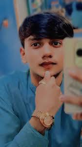 اچھے دوستوں کے ساتھ مل کر مزے کریں 🎉