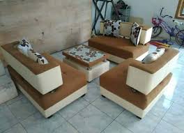 Sofa sudut chesterfield ini sagat elegant dengan balutan cover kain bludru yang di buat dengan model cuken ( kancing ) menambah kesan modern dan mewah. Kursi Sofa Minimalis Modern Terbaru Home Facebook