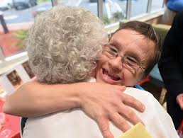 PHOTOS: McDonald's lobby attendant Traci Knowles