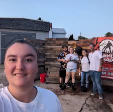 Where to find affordable kids' clothing in Muscatine?