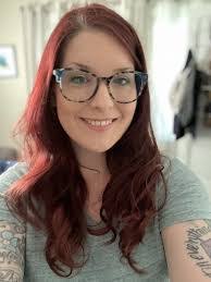 Amanda Rife's Instagram, Twitter & Facebook