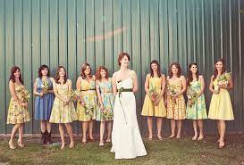 Heren kunnen bij de dresscode summer chic diverse richtingen op. Wedding Dress Code Summer Chic Wedding Planner Het Bruidsmeisje