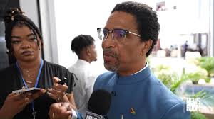 Attorney General Anil Nandlall and acting Fire Chief Gregory Wickham both  raised concerns over the response of the firefighters who attempted to  quell the recent blaze at Bush Lot, Berbice. Wickham, in