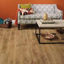 Harmonics Newport Oak Laminate Flooring 20 15 Sq Ft Per Box Costco Flooring Oak Laminate Waterproof Laminate Flooring
