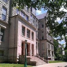 Lindley Hall Is Simply A Functional Style Of Architecture The Extra Large Window Sills Were Probably Created Specificall Limestone House Styles Architecture