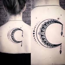 Jun 23, 2021 · the moon's cycles themselves — new moon, crescent moon, quarter moon, gibbous moon, full moon and back around again — are said to represent immortality and enlightenment. The Hidden Meanings Behind The Crescent Moon Tattoo Tattooswin