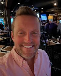 behind your door, I'm circling your orbit”…some of my spacier lyrics  definitely from my John Mayer phase😂 loving sharing this song at my live  shows currently 🤙😎 #TheSting #NickNave **full song on