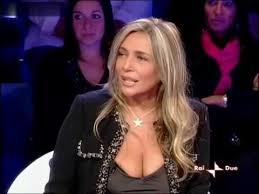 Sono preoccupata, nicola è a rischio. Pin On Mara Venier