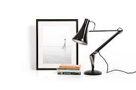 The psd comes with a high resolution of 1500×1000 pixels resolution. Free Moveable Picture Frame Mockup Psd Mockupbase