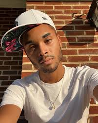 Austin Rios-Colón (@austinrioscolon) • Instagram photos and videos