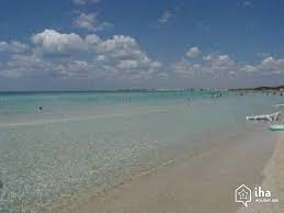 Ottimi ristoranti, belle case e ville, spiagge incontaminate e parchi giochi per famiglie. Villa In Affitto In Una Proprieta A Torre Lapillo Iha 35544