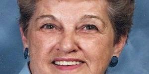 Carolyn Foster Knowles