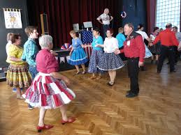 Square dance and country line dance instruction is given with a minimum of confusion and a maximum of fun. Square Dance Vielleicht Dein Neues Hobby Die Dancing Rebels Dusseldorf Laden Zum Open House Ein Dusseldorf