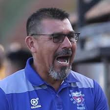 Memo Rivera: “Mi prioridad es seguir en Firpo”