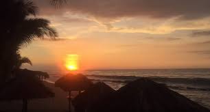 Töltsd le ezt a szabadon felhasználható képet a peru strand máncora témakörben, a pixabay szabadfelhasználású képektől és videóktól roskadozó könyvtárából. Las Pocitas In Peru Sonne Meer Und Entspannung Am Strand