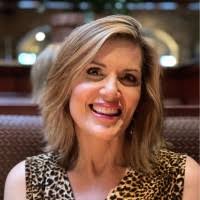 Michelle Willett's Instagram, Twitter & Facebook