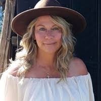 Terri Boswell's Instagram, Twitter & Facebook