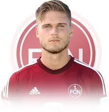 Rúrik gíslason former footballer from iceland right midfield last club: Rurik Gislason Spielerprofil Ligainsider De Fussball Fussballspieler Promis