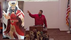 An Iowa pastor put an atheist trying to kill Jesus in his church's Nativity  scene