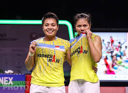 May 29, 2021 · mereka adalah jonatan christie, anthony sinisuka ginting (tunggal putra), gregoria mariska tunjung (tunggal putri), marcus fernaldi gideon/kevin sanjaya sukamuljo, mohammad ahsan/hendra setiawan (ganda putra), greysia polii/apriyani rahayu (ganda putri), dan praveen jordan/melati daeva oktavianti (ganda campuran). Alasan Di Balik Tangisan Greysia Polii Usai Juarai Yonex Thailand Open 2021