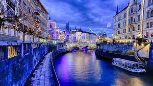 Jun 25, 2021 · 二人は、スロベニア人としての知識を試すことを求められ、スロベニアの最古のブドウの木の場所や、スロベニアの唯一の島の場所、スロベニア. ã‚¹ãƒ­ãƒ™ãƒ‹ã‚¢ã®æœ‰åè¦³å…‰åœ°10é¸ Tabippo Net