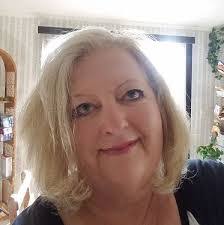 Kathy Sikes's Instagram, Twitter & Facebook