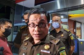 Leonard menyebutkan, operasi pemulangan dpo adelin lis dipimpin langsung jaksa agung muda. Dybrixkiyw5mzm